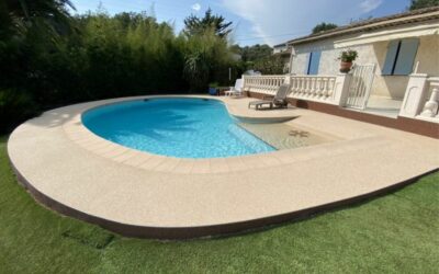 La moquette de marbre drainante pour les piscines