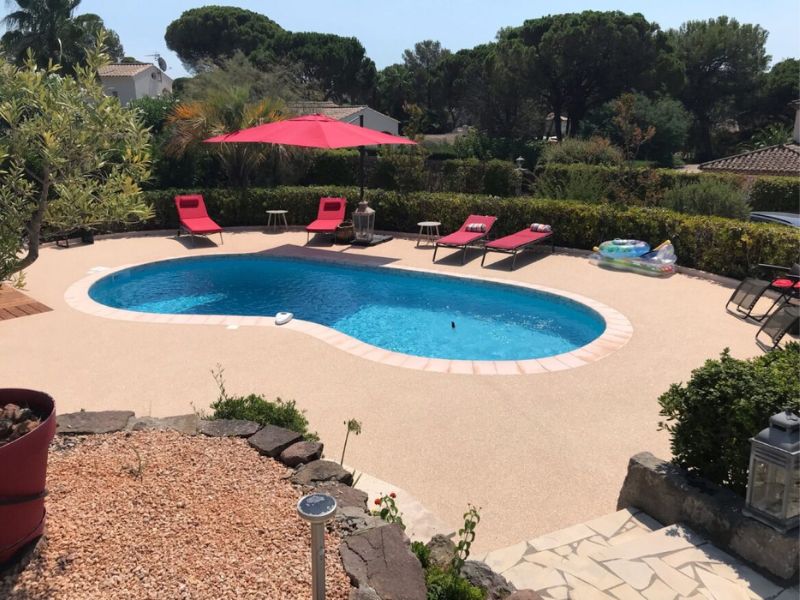 piscine en moquette de marbre résistance aux intempéries